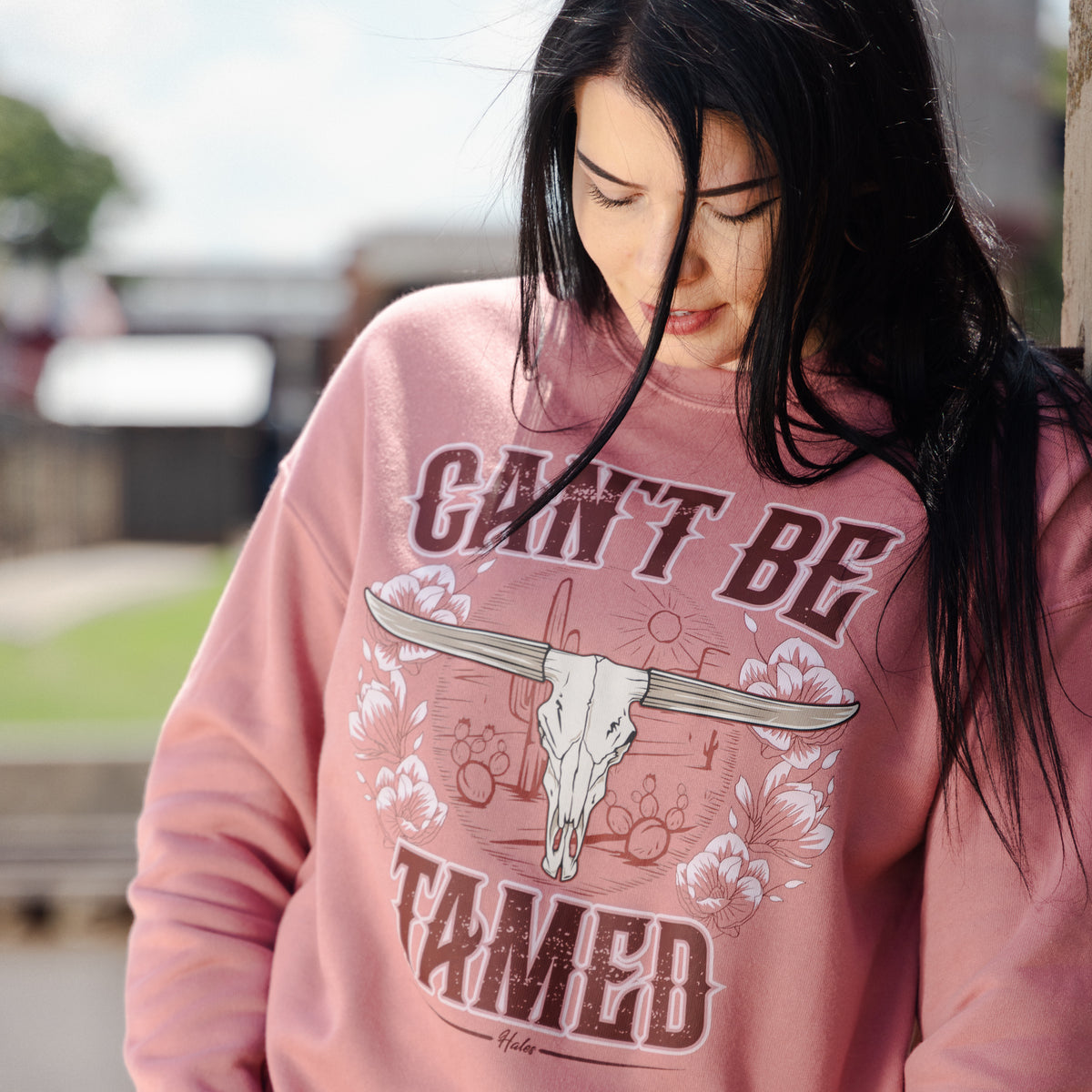 Can't Be Tamed Drop Shoulder Sweatshirt - Mauve